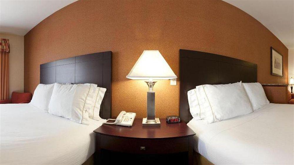 Holiday Inn Express Reno Airport By Ihg מראה חיצוני תמונה