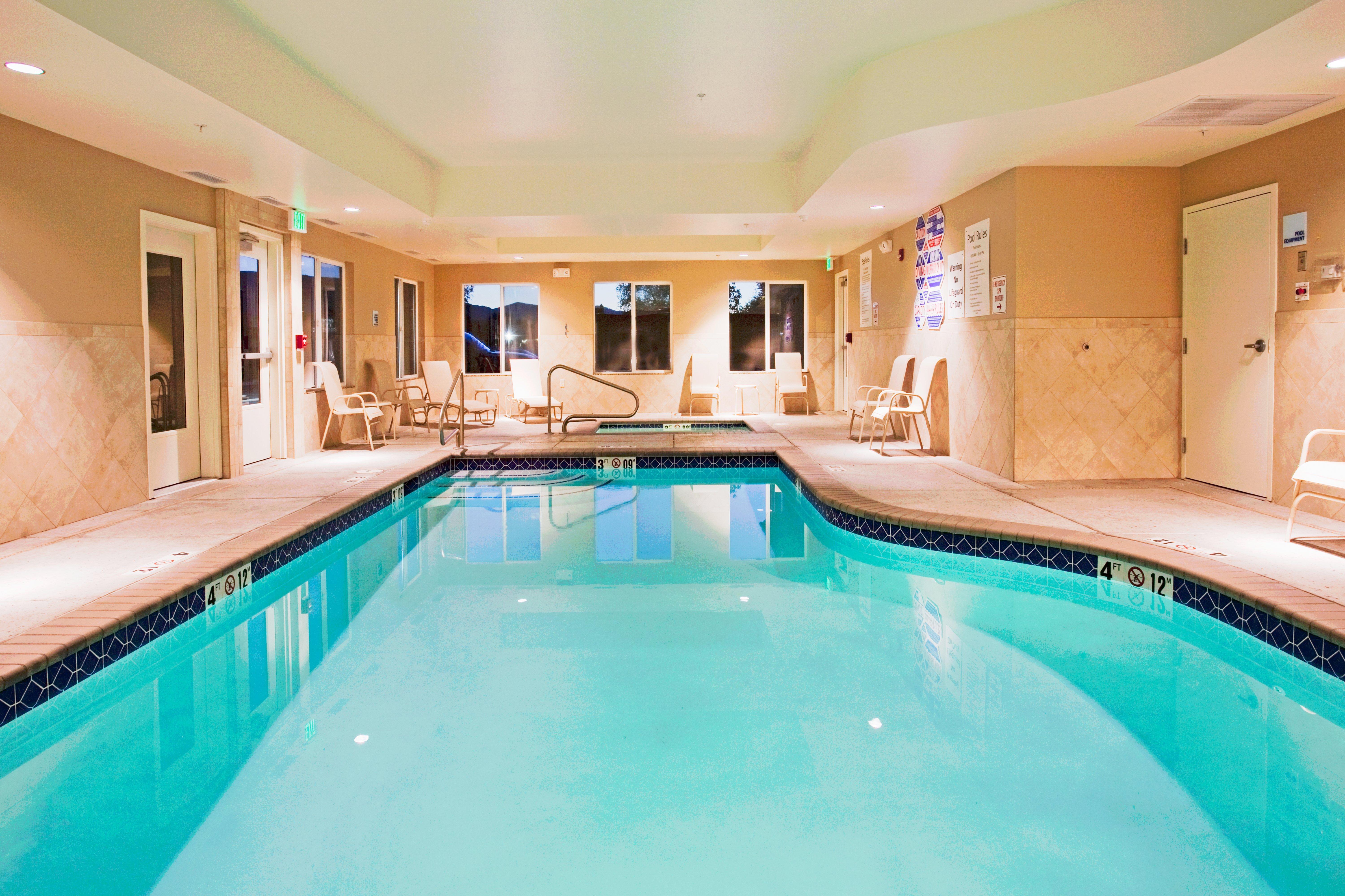 Holiday Inn Express Reno Airport By Ihg מראה חיצוני תמונה
