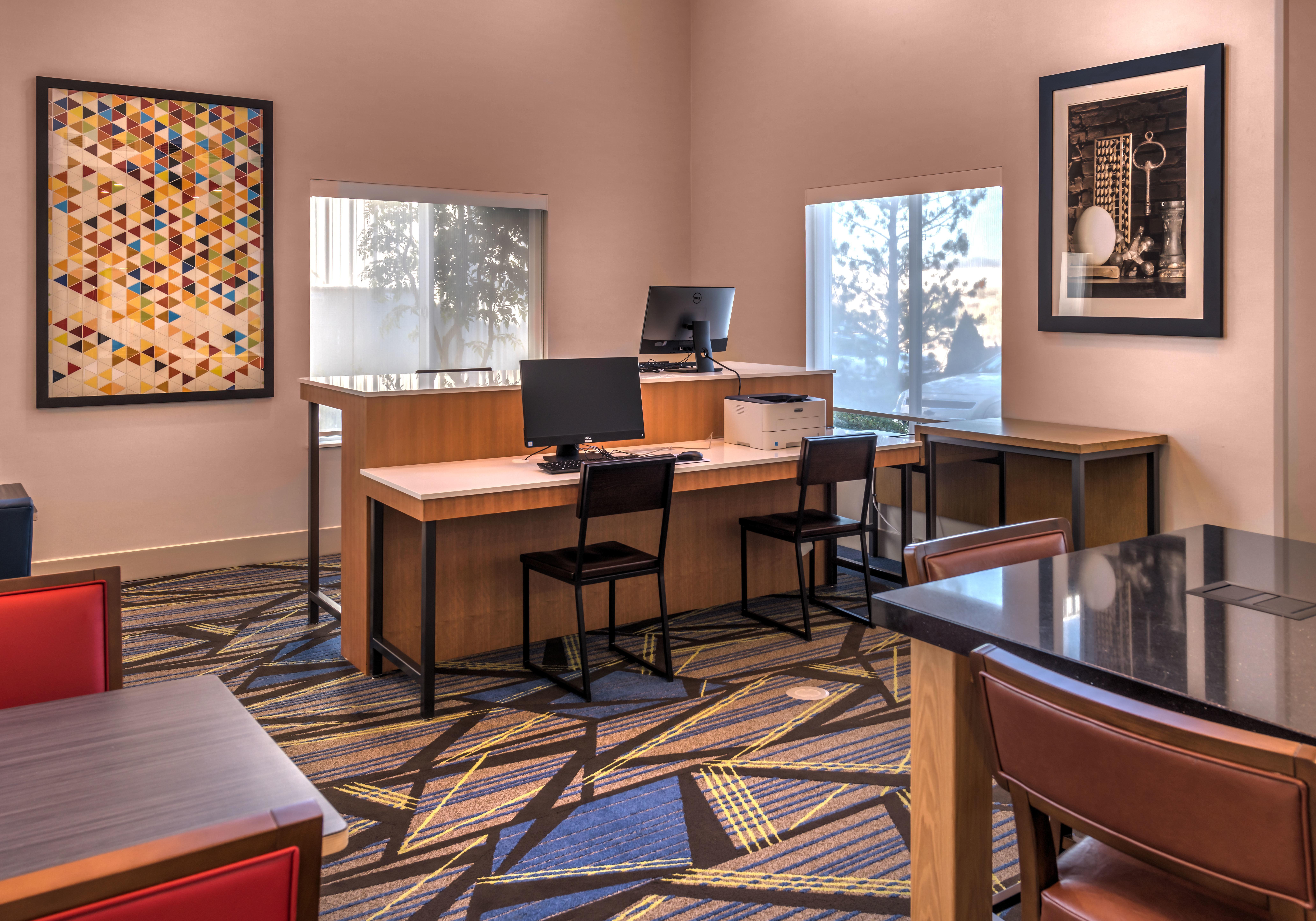 Holiday Inn Express Reno Airport By Ihg מראה חיצוני תמונה