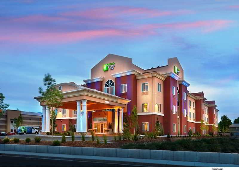 Holiday Inn Express Reno Airport By Ihg מראה חיצוני תמונה